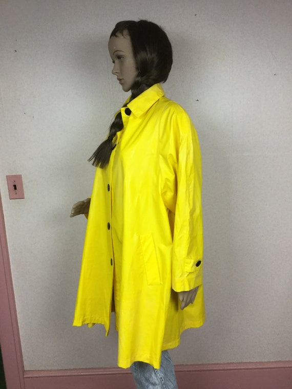Vintage 80s vinyl Rain Slicker, Bright Yellow vinyl M… Gem