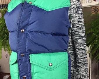 Puffer Ski Vest ,green & Blue winter vest , 70s Down Ski  vest , Snow boarding ,  Ski Vest Sm