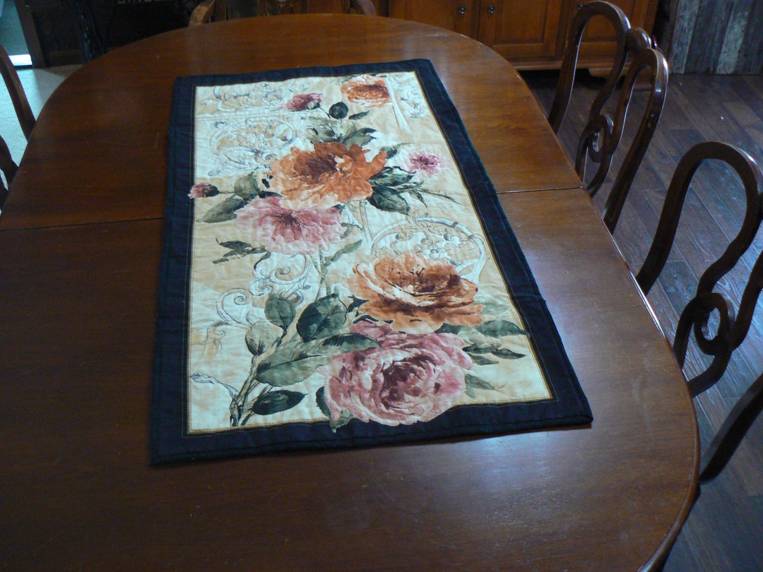 Hand Quilted Table Runner or Wall Hanging Handmade Table Etsy