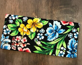 Coupon Wallet | Coupon Organizer | Womens Coupon Wallet | Womens Coupon Organizer | Floral | Tropical Floral Print Coupon Wallet