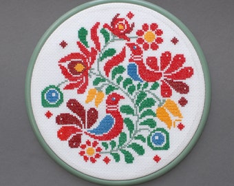 Motif de point de croix hongrois traditionnel folklorique floral, fleur et oiseau téléchargement instantané PDF tableau de broderie