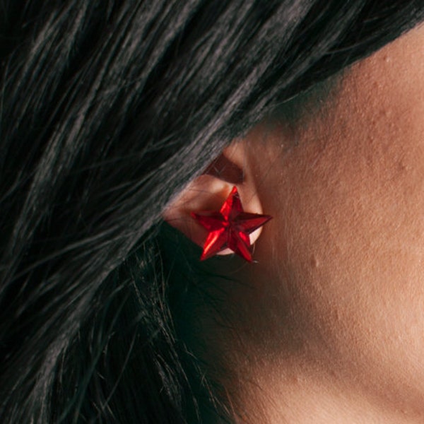 Wonder Woman Star Earrings