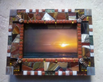 MOSAIC PHOTO FRAME Earth Tones & Metals Stone Copper White Reddish Browns  Rust Gold Table Top Picture Frame 9"x7"Mosaic Glass Tile Frame