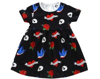 Vestido de algodón para niña con estampado de tatuajes