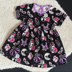 Beach Goth girls dress