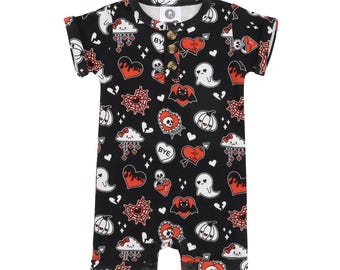Skull & Bone printed shortie baby romper