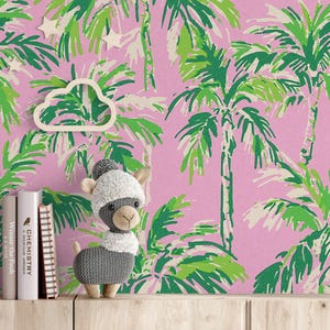 Wallpaper - Preppy Tropical Palm Tree Pattern | Coastal Boho | Accent