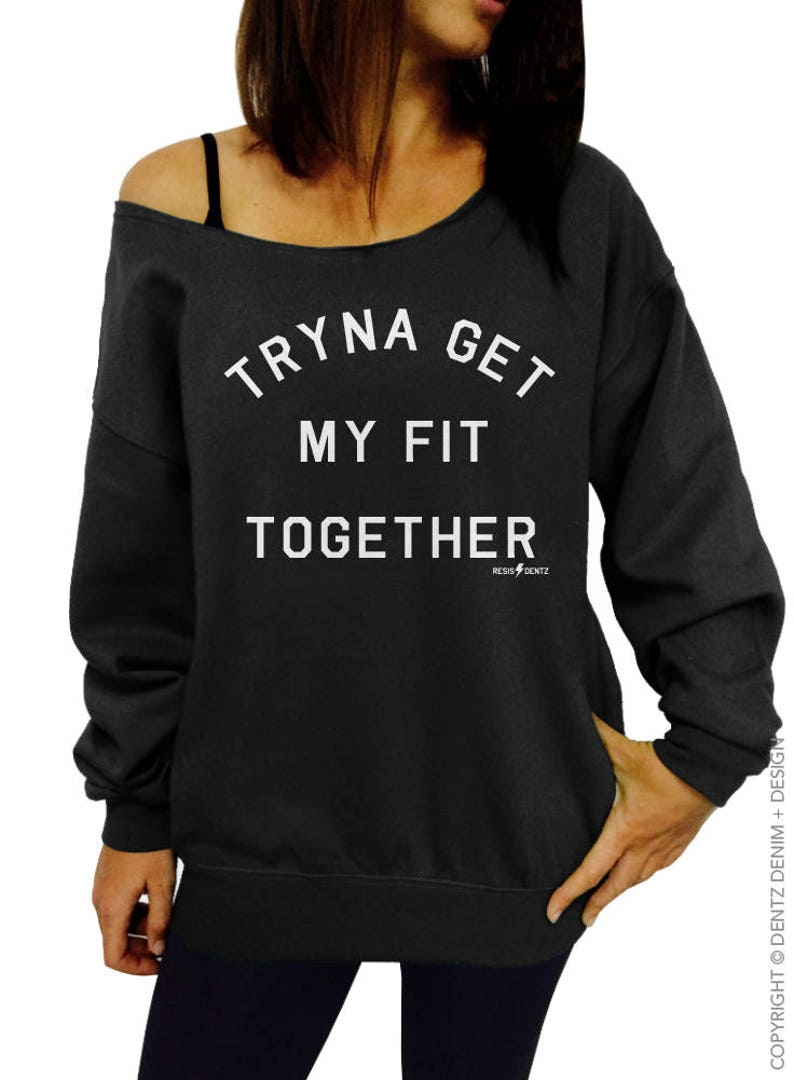 oversized slouchy sweatshirt