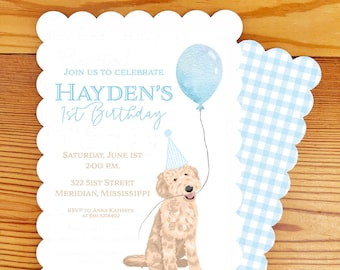 Peut inclure: Une invitation à motif vichy bleu et blanc avec un bord festonné blanc. L'invitation présente un dessin animé d'un caniche royal portant un chapeau de fête et tenant un ballon bleu. Le texte sur l'invitation se lit comme suit : "Rejoignez-nous pour célébrer le 1er anniversaire de Hayden. Samedi 1er juin 14h00. 322 51st Street Meridian, Mississippi. RSVP à Anna Kathryn au 6015276492."