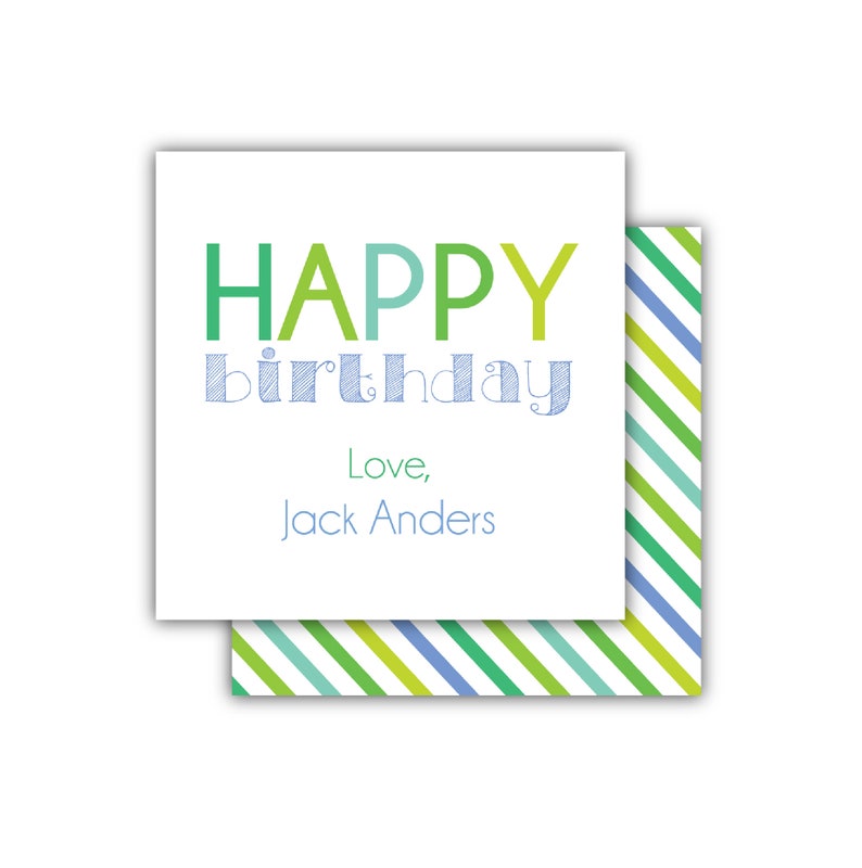 Pode incluir: Cart&atilde;o de anivers&aacute;rio quadrado branco com as palavras "HAPPY BIRTHDAY" em verde e azul. O cart&atilde;o tamb&eacute;m inclui o texto "Love, Jack Anders". O cart&atilde;o tem um padr&atilde;o listrado em verde, azul e branco na parte de tr&aacute;s.