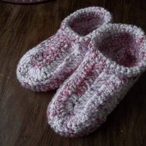 Crochet Pattern Adult Mocassin crochet slippers women or men image 3