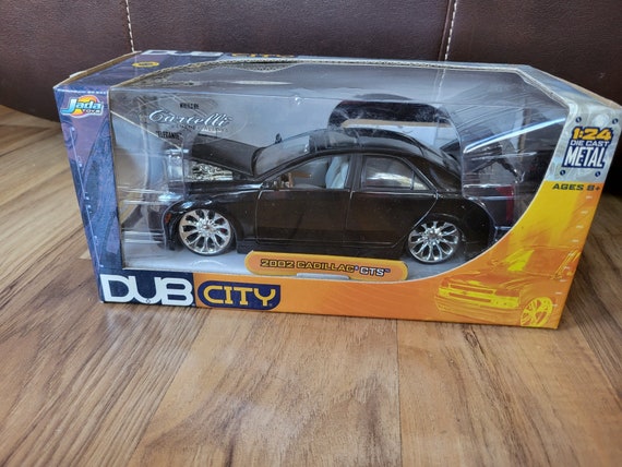 2004 Jada Toys Dub City 2002 Cadillac CTS Diecast 1 24 Scale Car