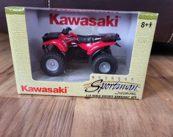 2002 ERTL Outdoor Sportsman Kawasaki 1:18 Scale Red 4x4 ATV 4-Wheeler