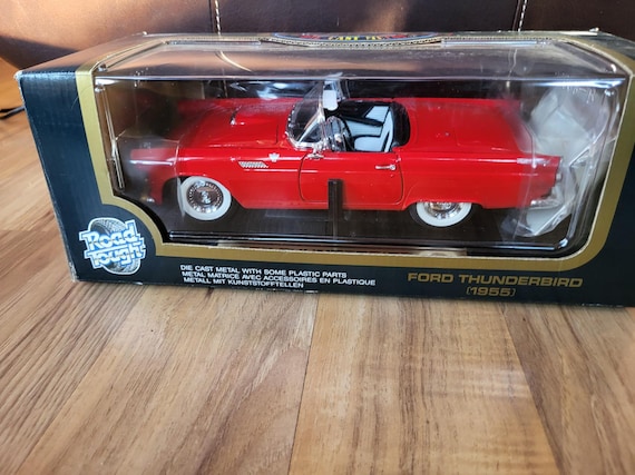 No15 ミニカー1/18箱あり Ford 1955 THUNDERBIRD No15 ミニカー1/18箱あり Ford 1955 THUNDERBIRD - メルカリ