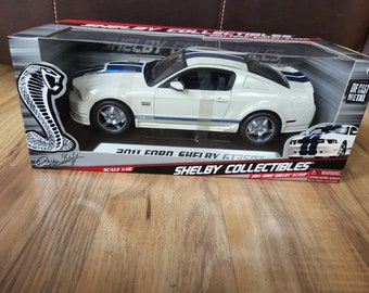 Shelby Collectibles 2011 Ford Shelby GT350 Diecast 1:18 Scale Car