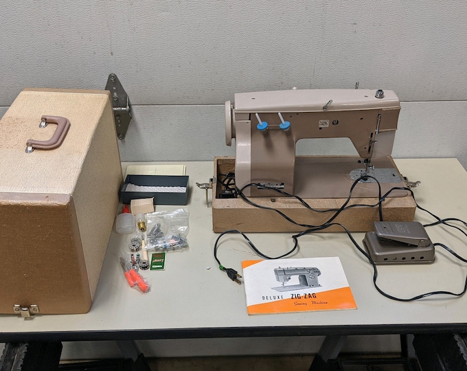 Vintage Nelco Deluxe Zig Zag Sewing Machine W/case Model JA38 Parts Etsy