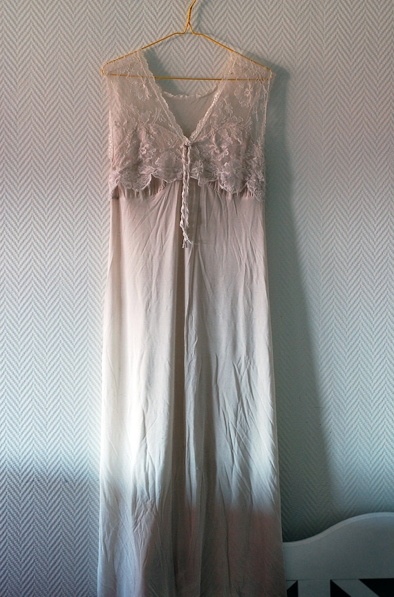 White maxi night gown with lace details