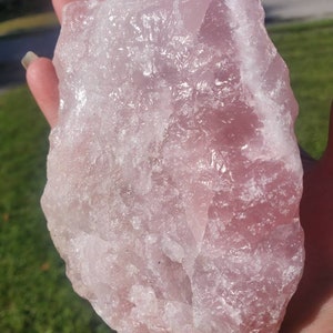 Rose Quartz - Crystals - Pink Rose Quartz -