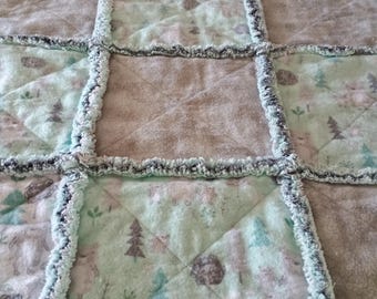 Baby Rag Quilt: Wildlife Bears Flannel Stroller Blanket (36" x 36")