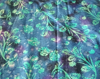 4.99 yard Blue flower batik/sewing quilting/cotton fabric/material