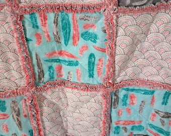 Feathers baby rag quilt/Aztec blanket/bedding/stroller/36" x 36"
