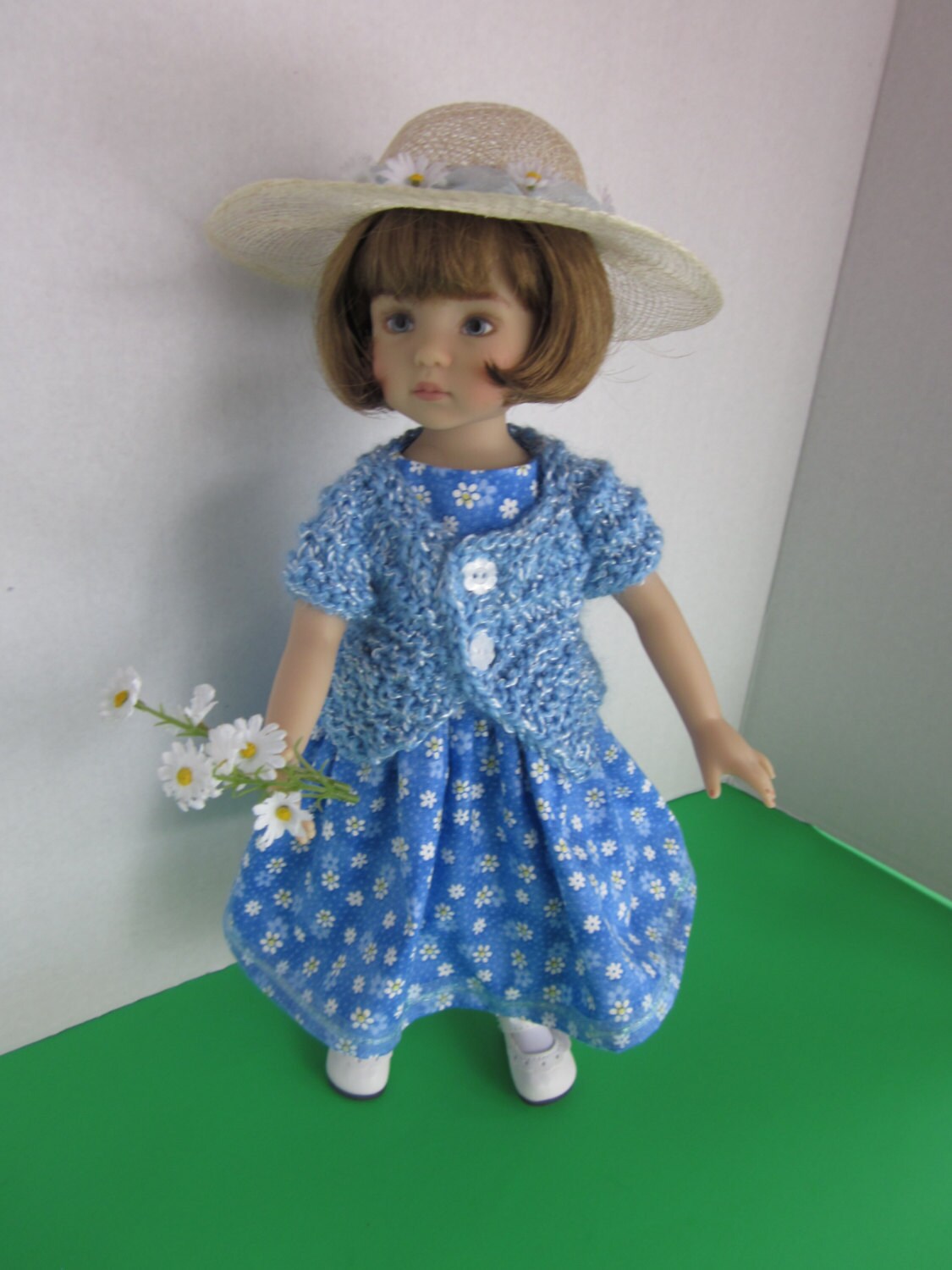 Robe Rose à Fleurs Pour Poupée 13 Pouces Dianna Effner Little Darling | Bordure En Dentelle, Style Vintage