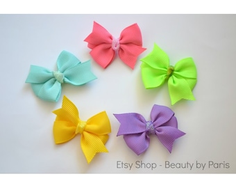 Small Pinwheel - Dog Bow