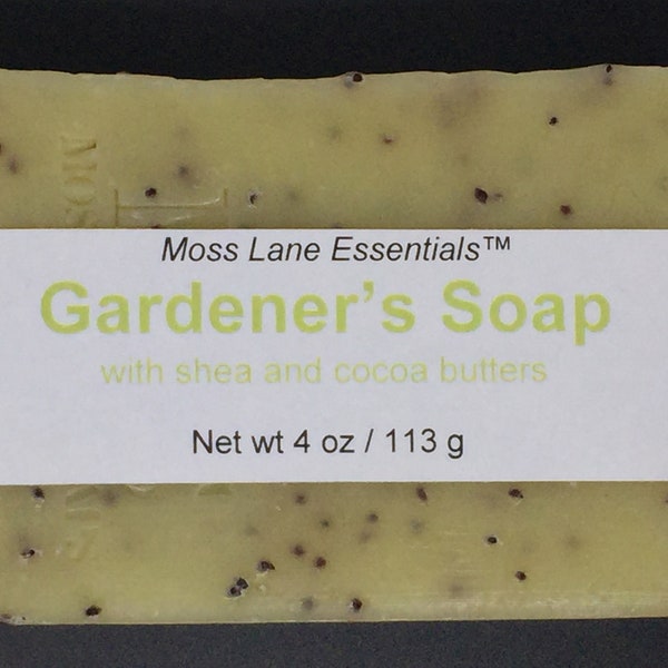 Gardeners Cold Process Soap, Orange & Lemongrass Essential Oil Scented, with Cranberry Seeds, 4 oz / 113 g bar