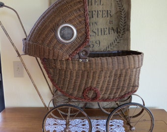 lloyd loom baby carriage