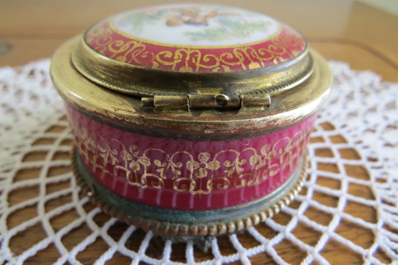 Antique Porcelain Jewelry or Trinket Box from Czechoslovakia Marked in Gold Lettering on Bottom Mirrored Lid with Romantic Scene Pink Gold
