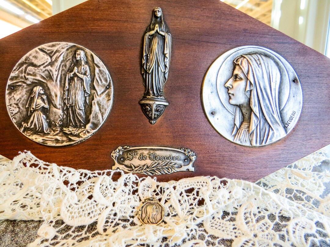 Vintage Plaque From Pilgrimage to Lourdes France. Our Lady of Lourdes ...