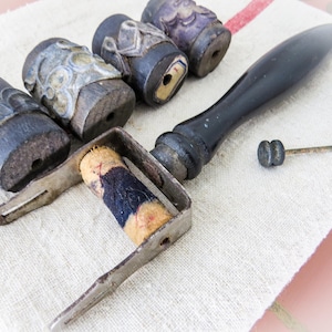 French Festonneur Embroidery Pattern Roller, 4 interchangeable cartridges, all for creating embroidery pattern. France