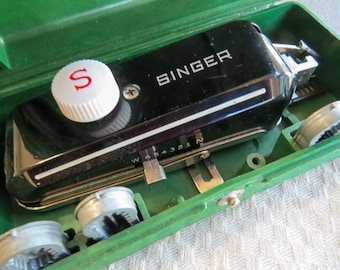 Vintage Singer Buttonhole Attachment with Original Green Case, Cartridges
