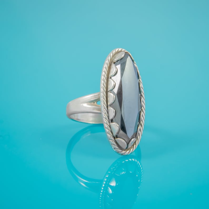 Hematite; 5 12 Vintage Sterling Silver 925 Long Oval Hematite Ring