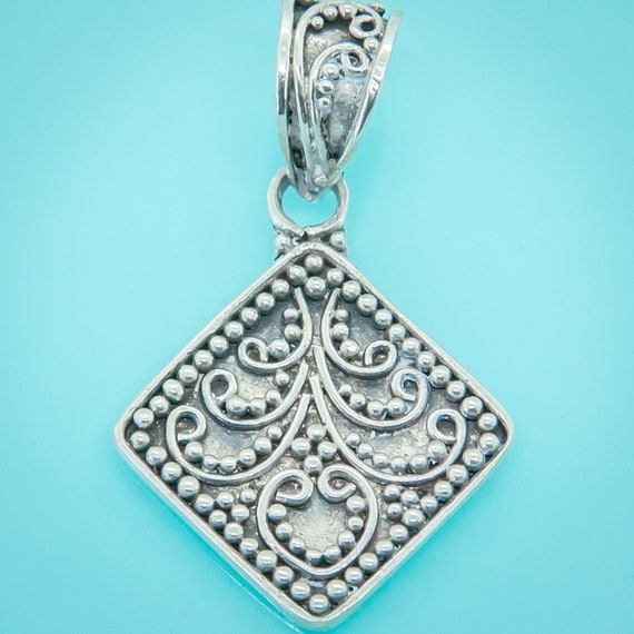 Sterling Silver 925 Vintage Diamond Shaped Embell… - image 3