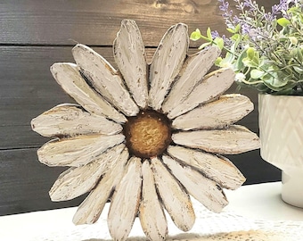 New Chunky Handmade Wooden Daisy Shelf Sitter,Any Room Any Season Hand Painted Daisy Home Decor Piece,Wood Spring And Summer Flower Decor
