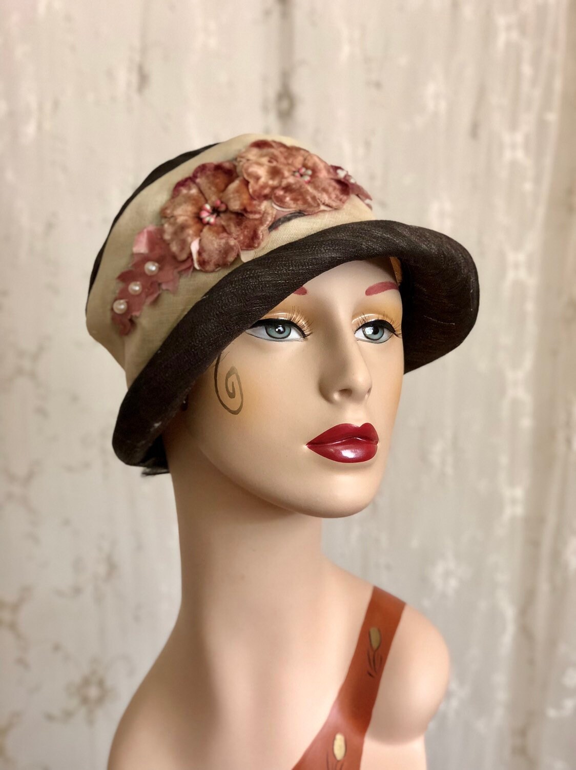 Vintage 1920s Cloche / 20s Flapper Hat / Metallic Lame / Art | Etsy
