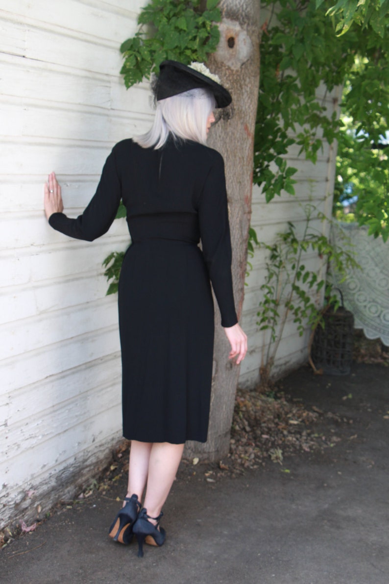 Vintage 1940s Dress / Little Black Dress / Art deco Dress / Rayon / Black / Size Small image 4