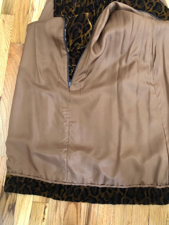 Vintage ARNOLD SCAASI Dress / Leopard Print / Vel… - image 10