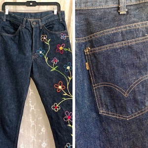 Vintage Women's Levi's / Orange Tab / High Waisted Jeans / 70s Bell Bottom Jeans / 32 X 36 image 1