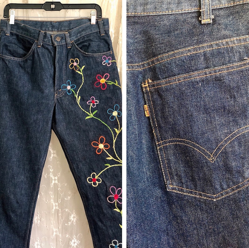 Vintage Women's Levi's / Orange Tab / High Waisted Jeans / 70s Bell Bottom Jeans / 32 X 36 image 1