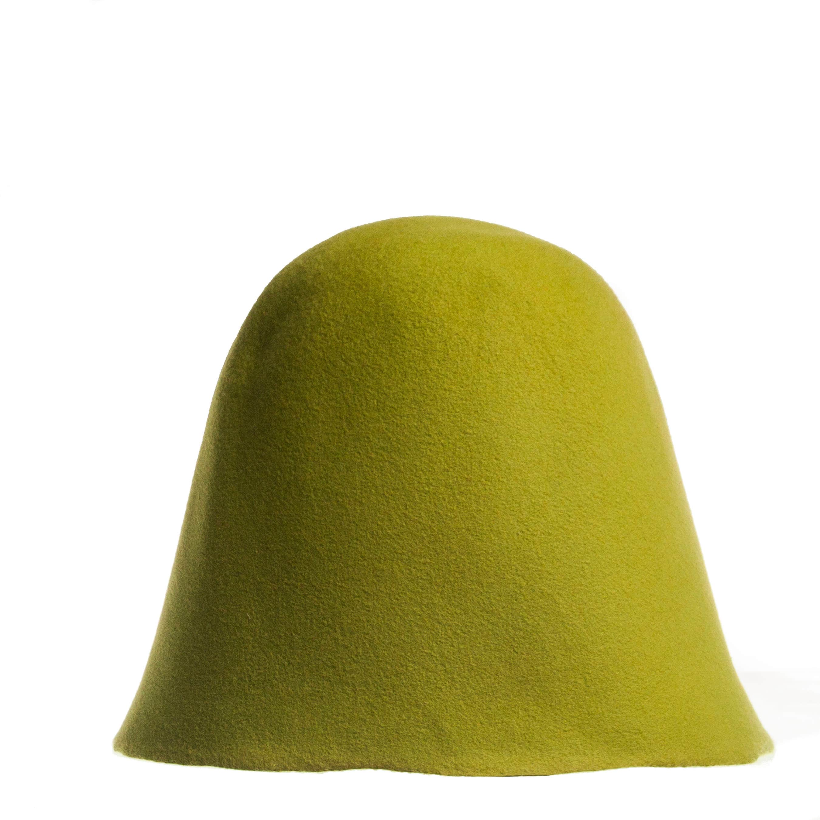 GRASS GREEN Hood Wool Felt Body Cone 