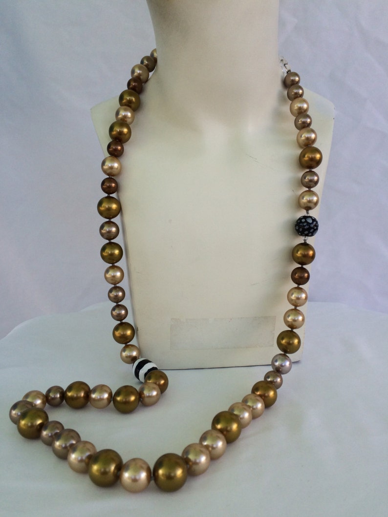 Handmade Majorca Pearls, Hand Knotted, 39 Inches of 10-14 Mm Pearls ...