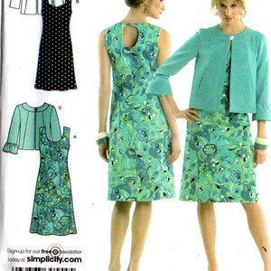 Simplicity 3747 Miss/miss Petite Size K5 (8-10-12-14-16