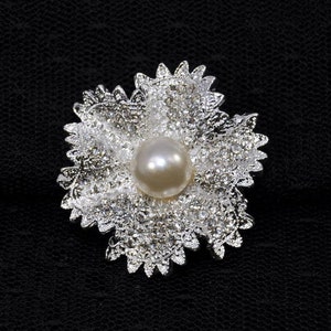 vintage style Rhinestone Brooch Embellishment, Bridal Brooch, in Silver good  for brooch bouquets  Wedding Dress crystal bouquets