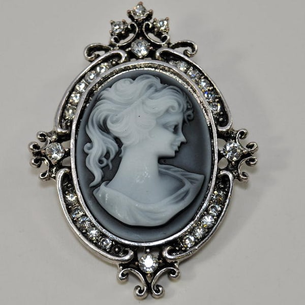 1 Pc Vintage style cameo brooch, cameo pin, cameo jewelry,  rhinestone Brooch, black and antique silver cameo broach, rhinestone pin Bridal