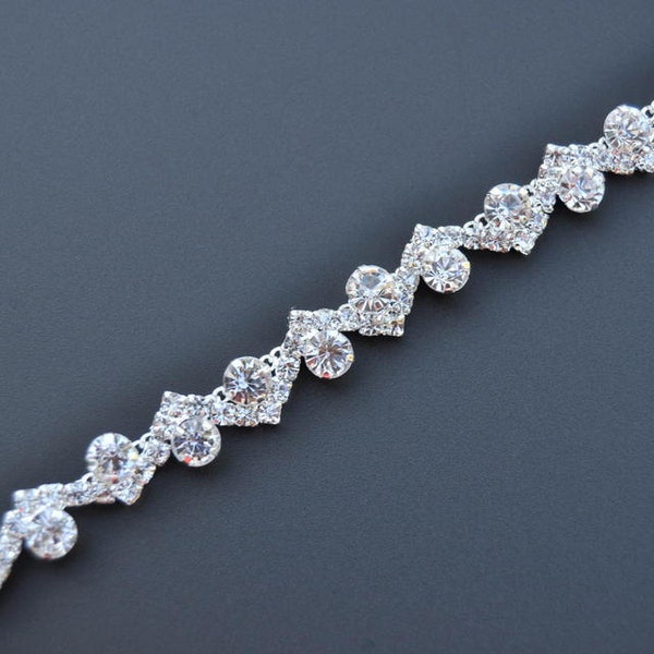 1 yard Rhinestone chain, crystal trim, rhinestone trim, diamante trim, rhinestone trims, dress trim, sewing trim, dress straps, DIY headband