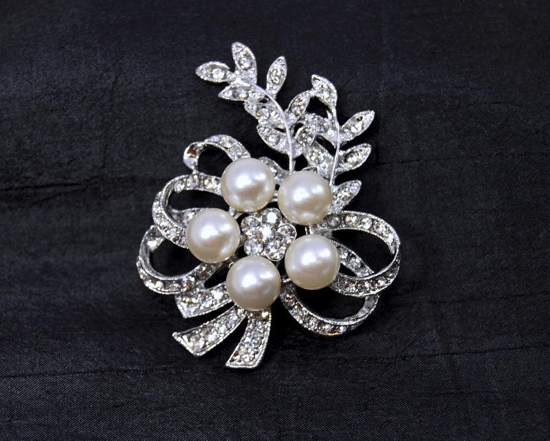 1 Pc Pearl Brooch in Silver for Bouquets Hair Comb DIY - Etsy