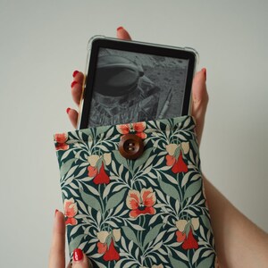 Liberty Fabric Kindle Sleeve 'Harriet's Pansy' Hesketh House Collection
