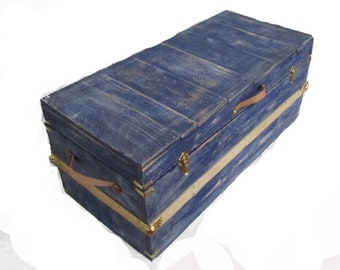 Steamer Trunk in Blue Reclaimed Wood